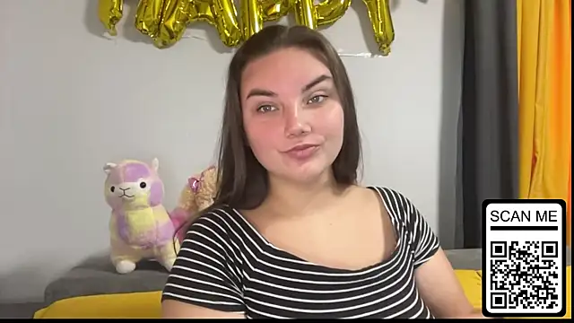 Dreamyblushfairy online show from September 14, 2025, 7:20 am