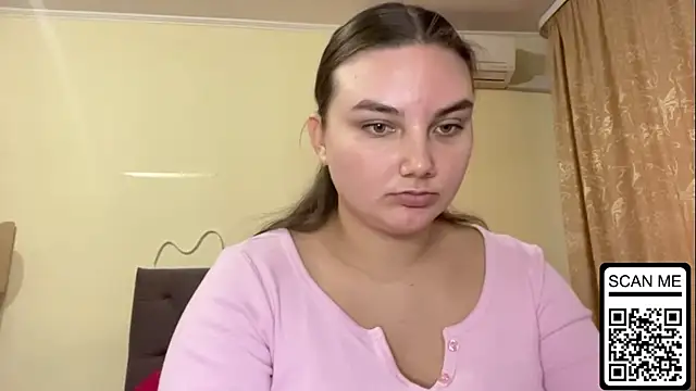 Dreamyblushfairy online show from October 9, 2025, 3:12 pm