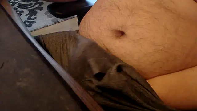 Snapshot of mob0e chatting on December 29, 2024, 1:28 pm mob0e online show from December 29, 2024, 1:28 pm