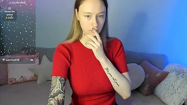 Haley Vixen online show from April 28, 2026, 8:08 am