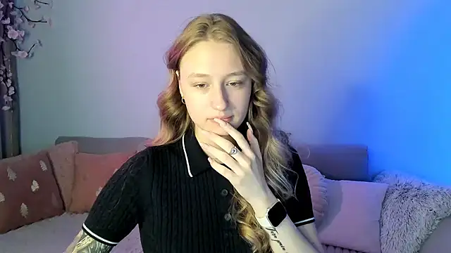 Snapshot of Haley_Vixen chatting on June 8, 2026, 8:04 am Haley Vixen online show from June 8, 2026, 8:04 am