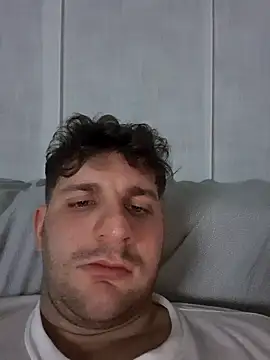 michemichemiche8 online show from March 11, 2025, 8:53 pm