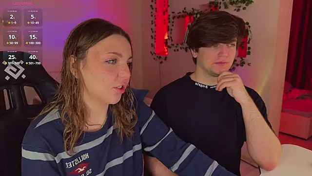 Snapshot of RobertAndLinela chatting on March 17, 2026, 2:25 am RobertAndLinela online show from March 17, 2026, 2:25 am