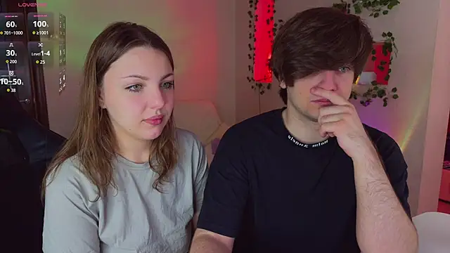 RobertAndLinela online show from April 26, 2026, 12:46 pm