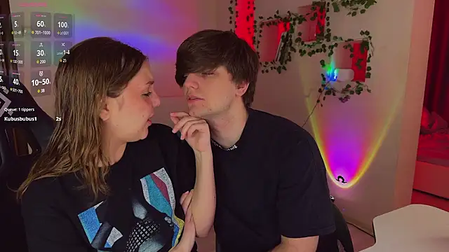 Snapshot of RobertAndLinela chatting on March 20, 2026, 2:12 am RobertAndLinela online show from March 20, 2026, 2:12 am