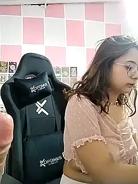 Paulina mosh online show from February 20, 2025, 2:24 pm