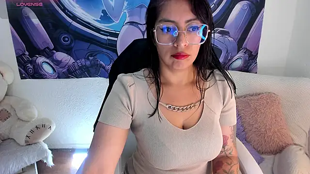 Irene Grey20 online show from September 30, 2025, 1:44 am