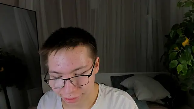 Ken Feels online show from January 3, 2025, 8:54 pm