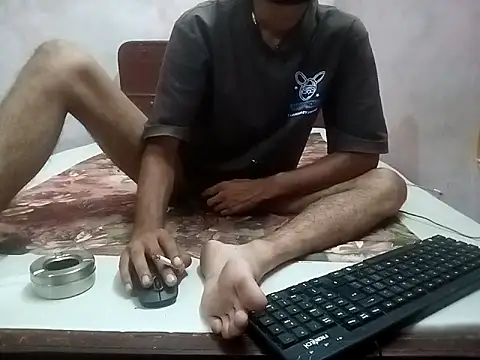 IamRentedBoybfriend online show from October 2, 2025, 9:07 pm