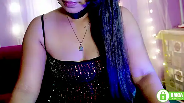 sexyhoney27 online show from August 3, 2026, 6:14 pm