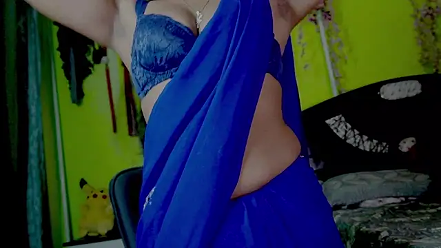 Snapshot of sexyhoney27 chatting on June 13, 2026, 9:18 am sexyhoney27 online show from June 13, 2026, 9:18 am