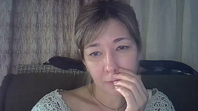 EllaJohnsonX online show from January 11, 2025, 2:58 pm