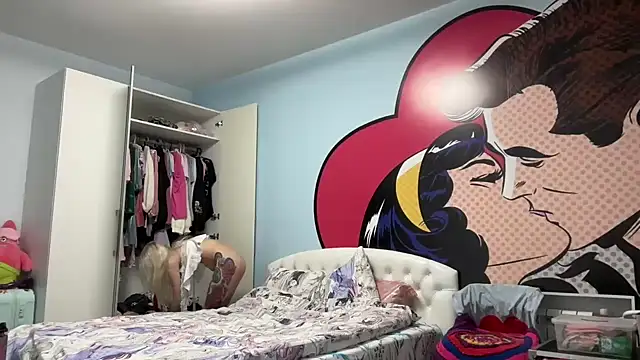 Snapshot of yunasuka chatting on February 26, 2025, 1:43 pm yunasuka online show from February 26, 2025, 1:43 pm