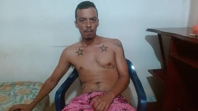 Snapshot of REAL_MEN_ALEXANDER chatting on December 23, 2024, 3:11 pm REAL MEN ALEXANDER online show from December 23, 2024, 3:11 pm