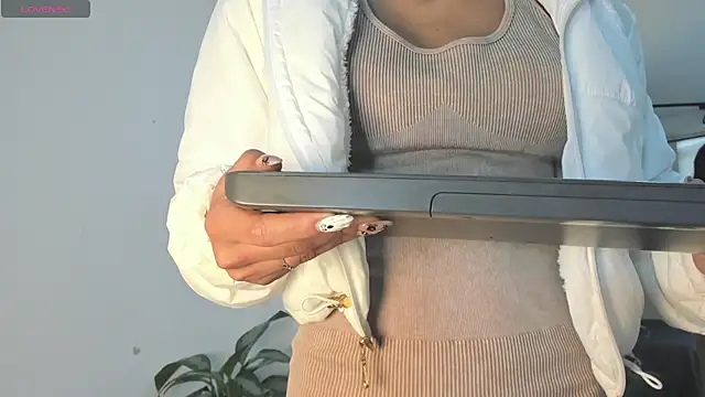 two milkyway online show from October 27, 2025, 1:34 pm