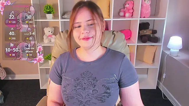 EricaElliott online show from October 20, 2025, 10:05 am