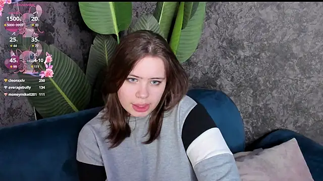 EricaElliott online show from November 13, 2025, 7:29 pm