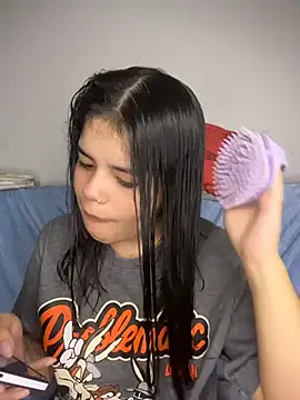 pretty angela1 online show from July 18, 2026, 7:50 am