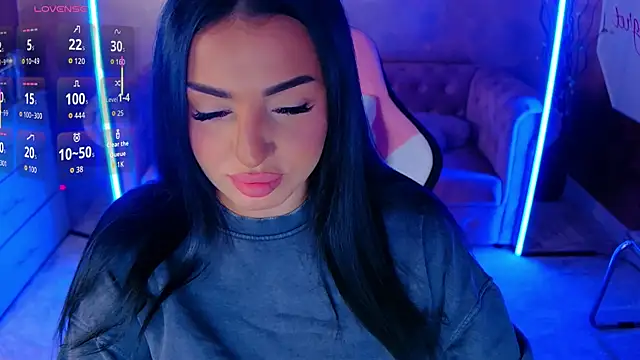 evanew  online show from October 23, 2025, 4:05 pm