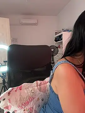 KarolRubi1 online show from June 6, 2026, 4:45 pm