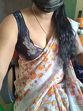 Snapshot of Tamil_roja69 chatting on May 24, 2026, 5:51 am Tamil roja69 online show from May 24, 2026, 5:51 am