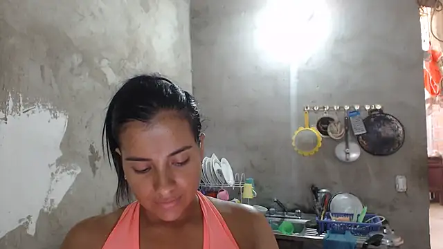 Coral0403 online show from June 10, 2026, 6:31 pm