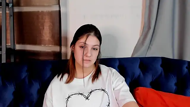 GuinevereGell online show from December 27, 2024, 8:35 am