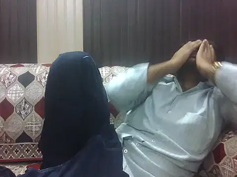 indihotguy online show from October 29, 2025, 1:21 pm