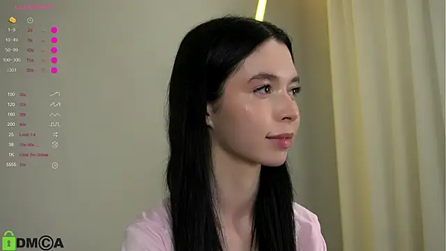 LittleOriana online show from October 18, 2025, 12:34 am