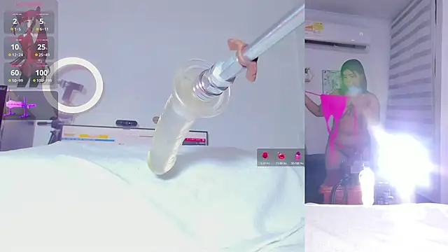 Maria Jones  online show from November 9, 2025, 1:20 am