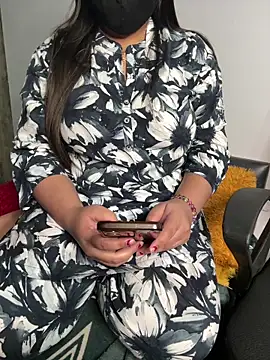 Snapshot of tanvihot2 chatting on June 14, 2026, 4:41 pm tanvihot2 online show from June 14, 2026, 4:41 pm