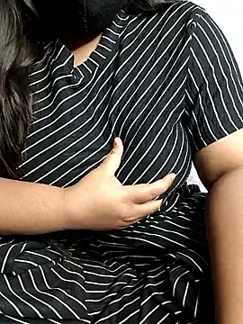 Snapshot of tanvihot2 chatting on March 9, 2026, 4:21 pm tanvihot2 online show from March 9, 2026, 4:21 pm