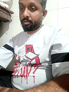 carria homes online show from November 25, 2025, 8:58 am