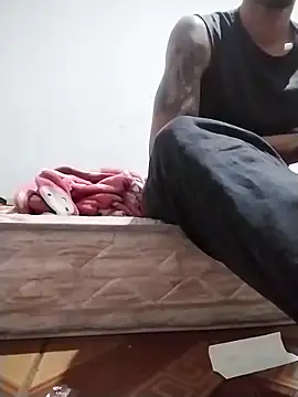 casalhot2533 online show from October 3, 2025, 12:25 am