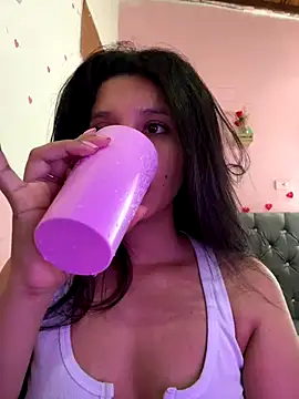 emmariders2 online show from September 23, 2025, 2:57 pm