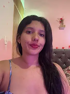 emmariders2 online show from September 18, 2025, 2:31 pm