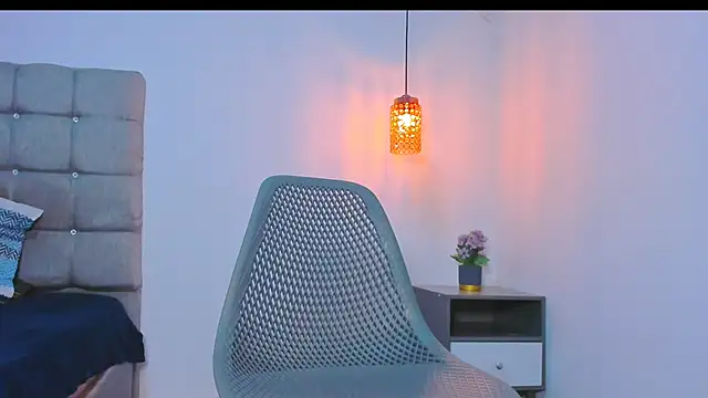 Br4ndxpimm online show from February 14, 2026, 3:23 pm