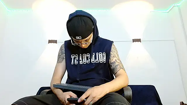 Br4ndxpimm online show from October 27, 2025, 4:30 pm