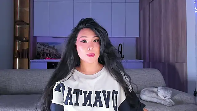 Max level online show from February 4, 2025, 7:00 pm