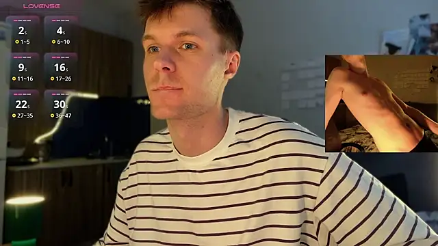 Leonnextdoor online show from March 18, 2026, 11:24 am