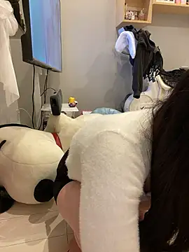 Snapshot of mina_0207 chatting on February 21, 2026, 3:41 am mina 0207 online show from February 21, 2026, 3:41 am