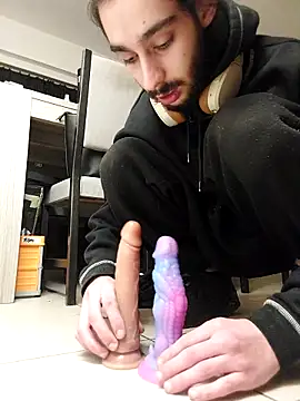 Levi Latino online show from February 6, 2025, 12:43 am