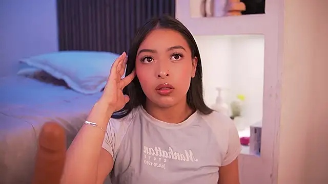 Camila dupont online show from July 10, 2026, 3:50 am