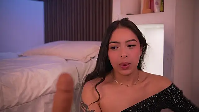 Camila dupont online show from August 4, 2026, 3:00 am
