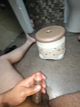 Snapshot of pyasevickybabu563 chatting on March 21, 2025, 6:18 pm pyasevickybabu563 online show from March 21, 2025, 6:18 pm