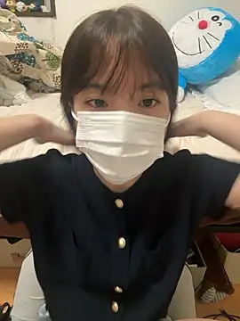 RIRI Chan  online show from July 8, 2026, 11:44 am