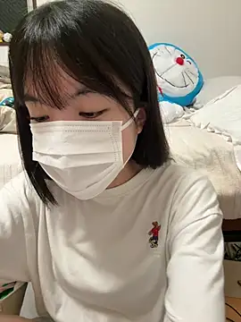 RIRI Chan  online show from June 25, 2026, 12:10 pm