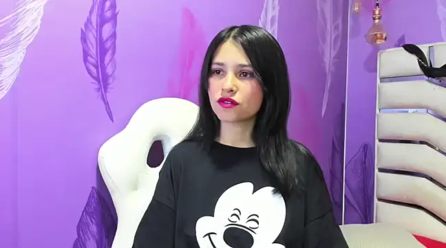 arissha lee online show from January 25, 2025, 4:34 am