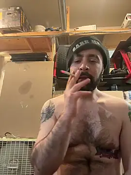Faded-Solo online show from June 12, 2026, 2:42 am