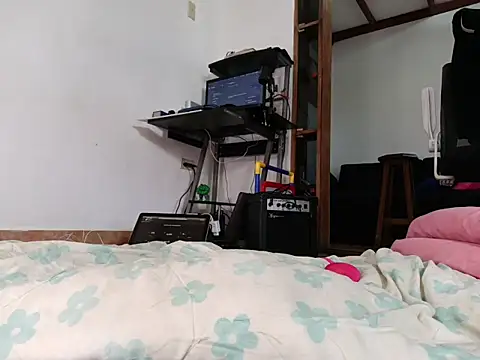 Rocket1978 online show from February 12, 2026, 1:11 pm